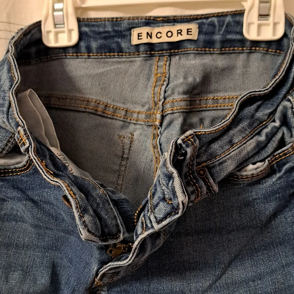 Encore size 00 low to mid rise skinny jeans very stretchy, good condition - Picture 2 of 4
